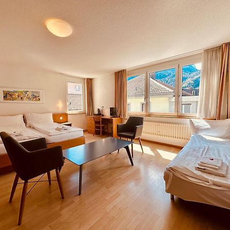 Hotel Rebstock 迈林根 外观 照片