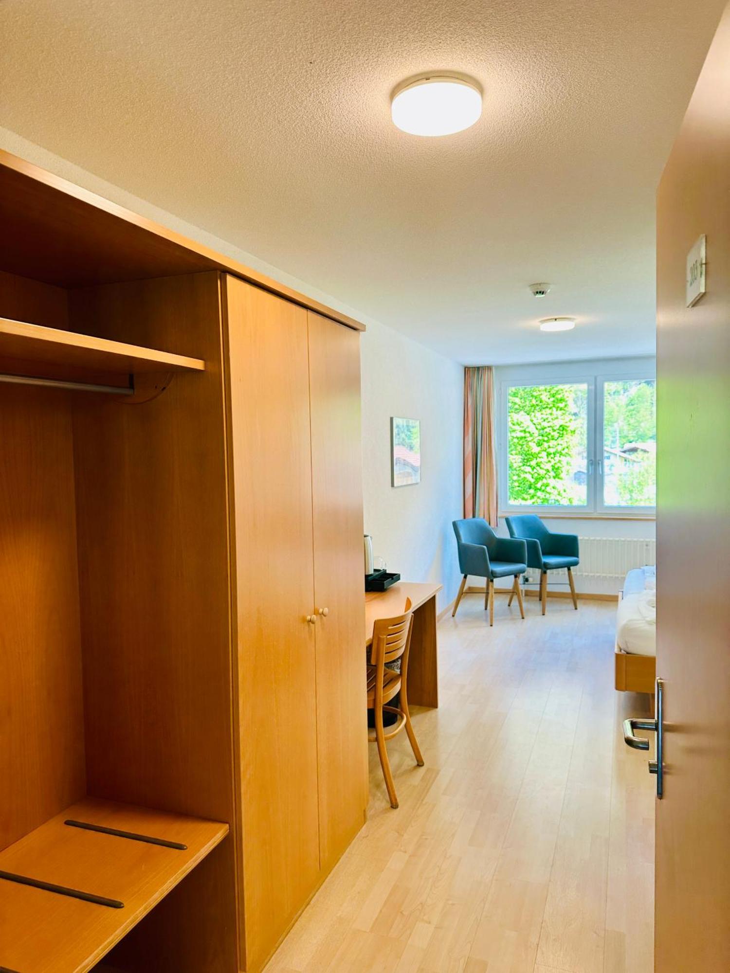 Hotel Rebstock 迈林根 外观 照片
