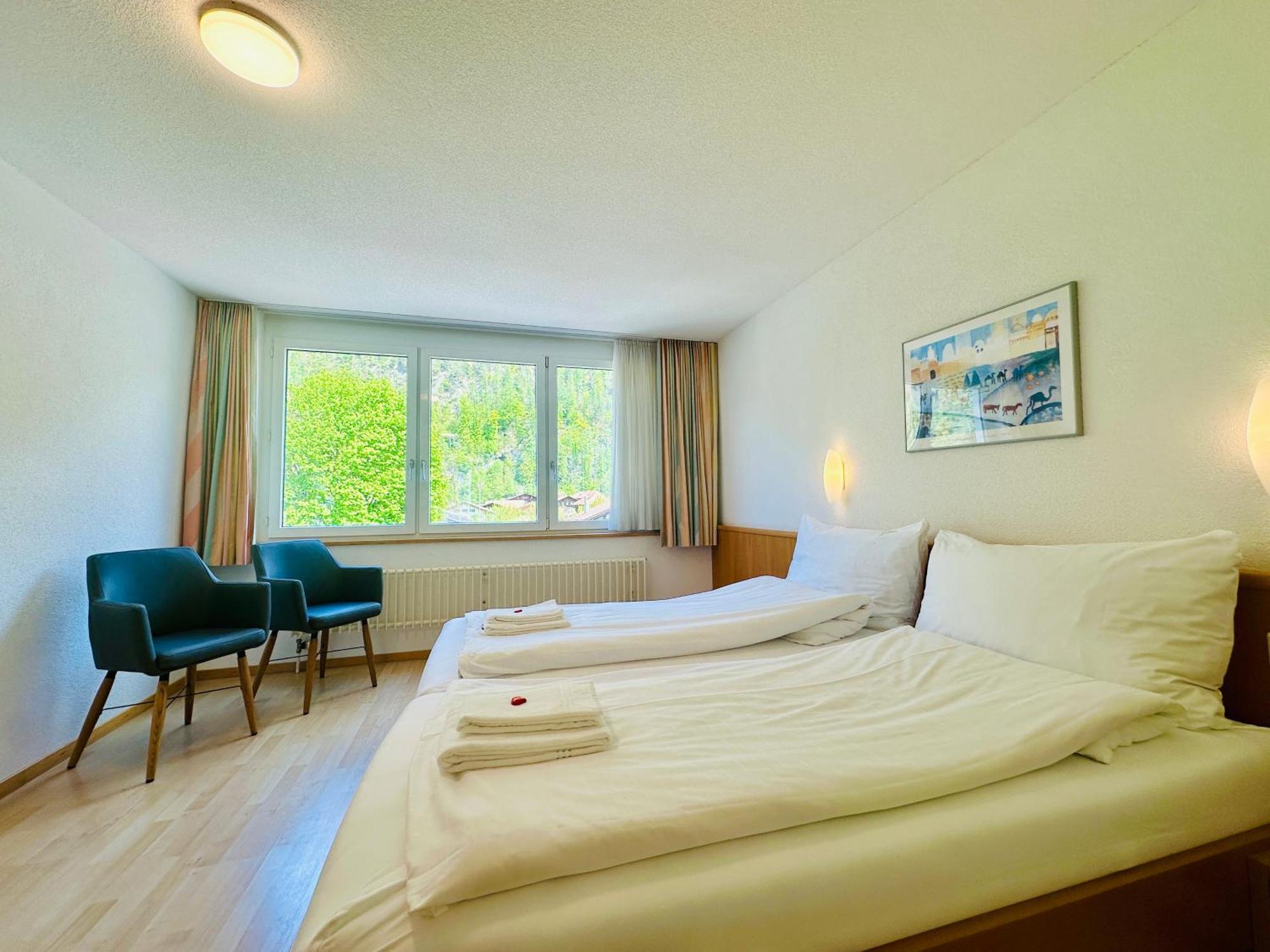 Hotel Rebstock 迈林根 外观 照片