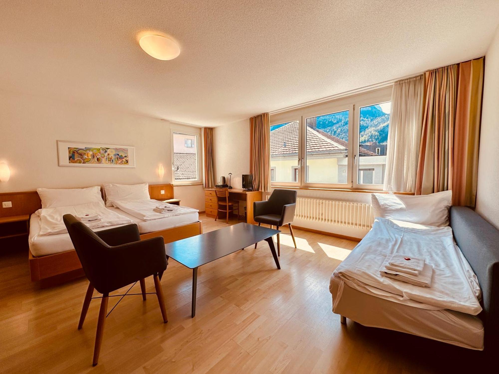 Hotel Rebstock 迈林根 外观 照片