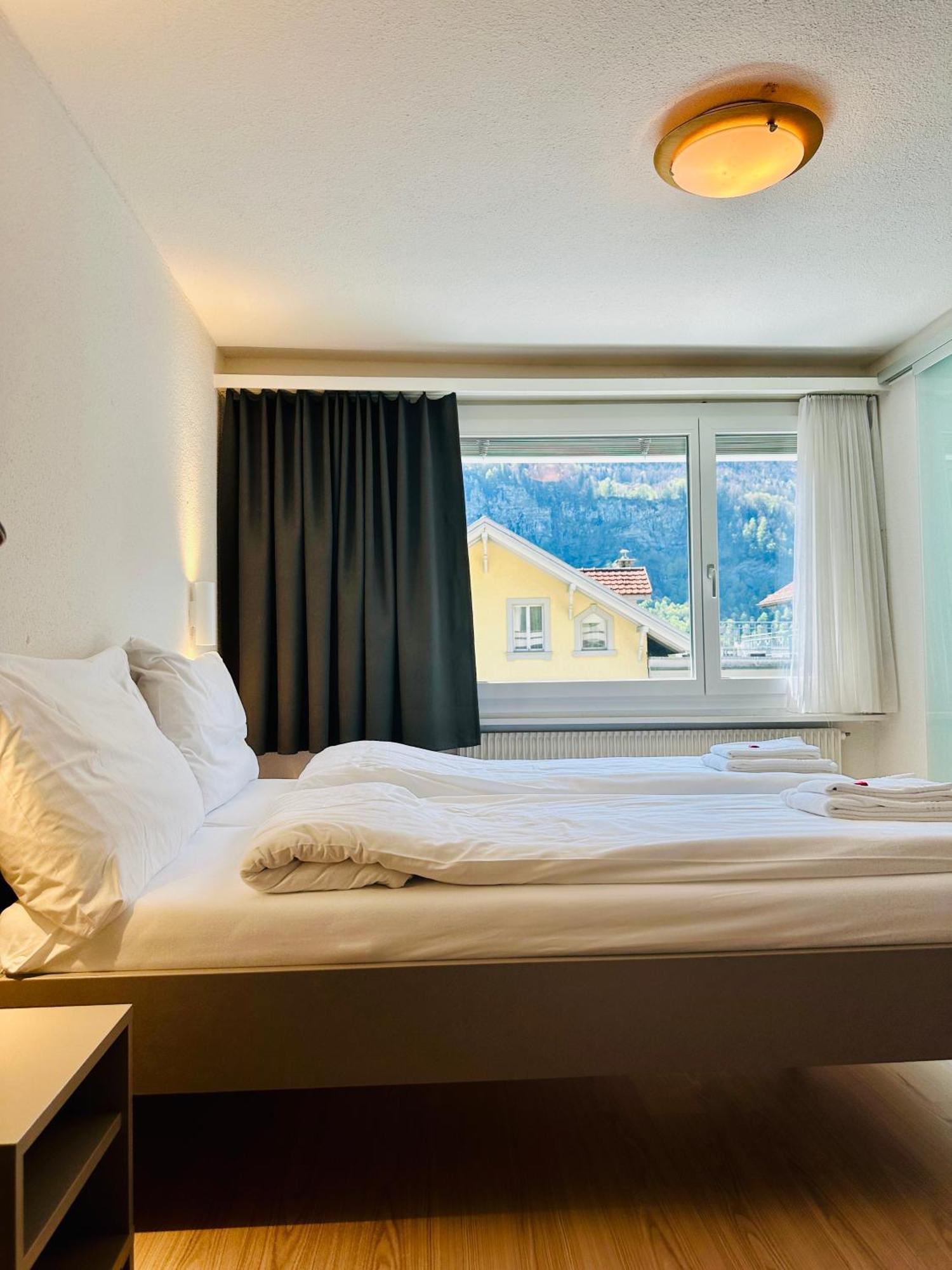 Hotel Rebstock 迈林根 外观 照片