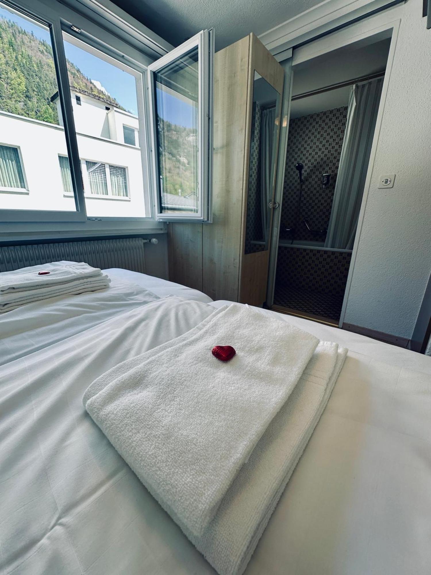 Hotel Rebstock 迈林根 外观 照片